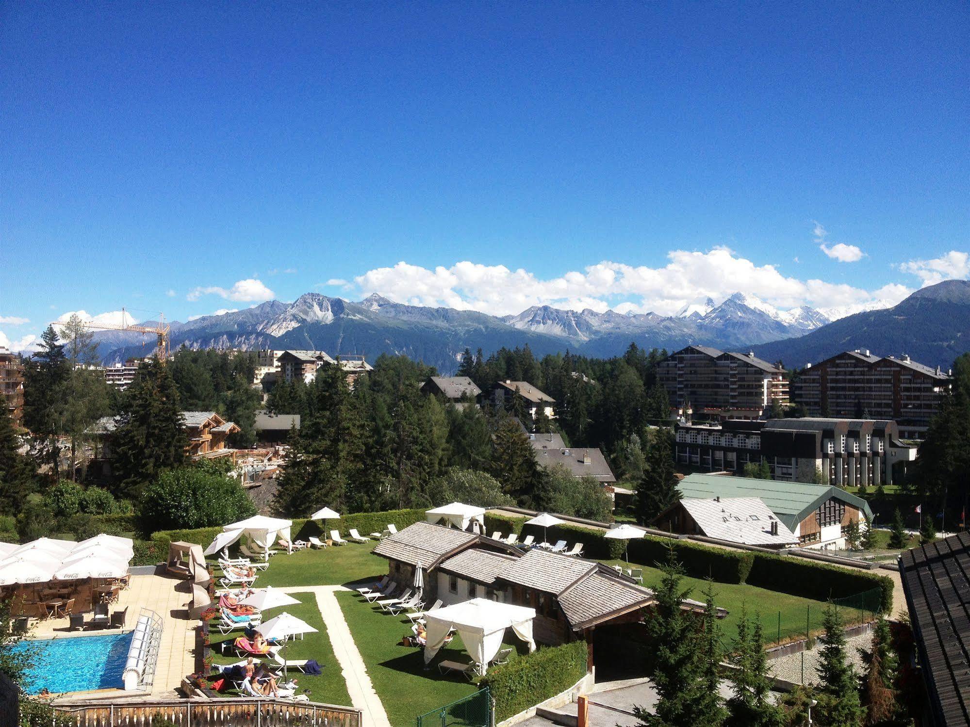 Hostellerie Du Pas De L'Ours "Relais Et Chateaux" Crans-Montana Exterior foto
